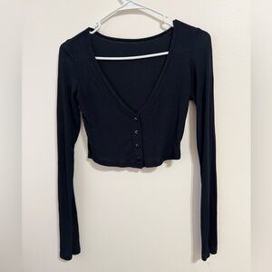 ALO Yoga Black Buttoned Crop Top